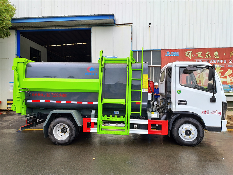 國六7方 藍牌東風(fēng)D6 側(cè)裝壓縮垃圾車